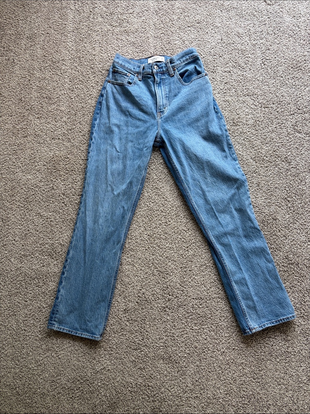 Abercrombie & Fitch Two Toned Women’s Straight-Leg Light Blue Jeans, Curve Love - Picture 2 of 6